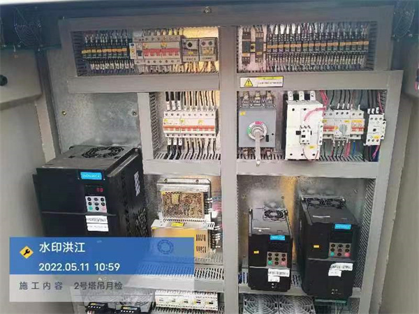 水映洪江項(xiàng)目-塔吊、電梯月檢